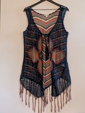Est 1946 Open Knit Crochet Fringe Vest Large Sleeveless Boho Top Hippie Festival